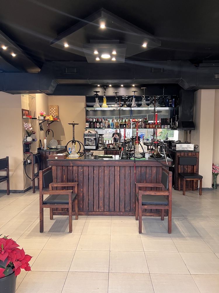 Loco's Shisha Cafe, Okaibe — Photo by Loco's Shisha Cafe via Google Maps